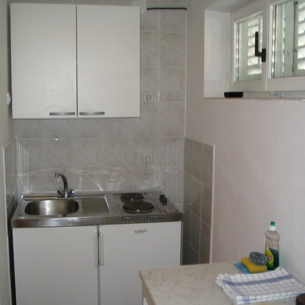 Kitchen, APARTMANI VILA BOŽICA, Apartmani Vila Božica Vrboska