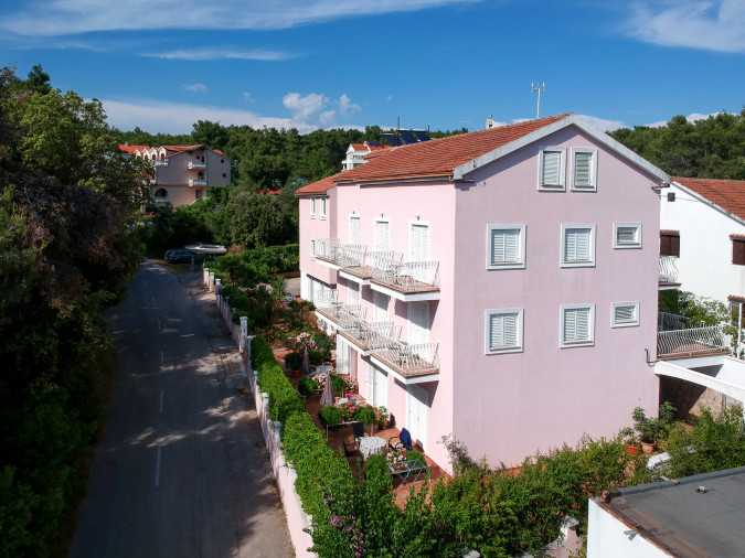 APARTMANI VILA BOŽICA, Apartmani Vila Božica Vrboska
